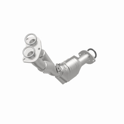 MagnaFlow direct-fit catalytic converter for 2001-2003 Toyota Tacoma 2.7L stainless steel CARB compliant 444255