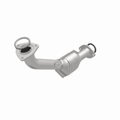 MagnaFlow direct-fit catalytic converter for 2002-2004 Toyota Tacoma 2.4L stainless steel CARB compliant 444758