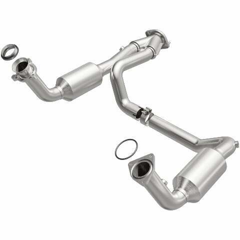 MagnaFlow direct-fit catalytic converter for 1999-2003 Chevy Silverado 1500 stainless steel CARB compliant 4451419