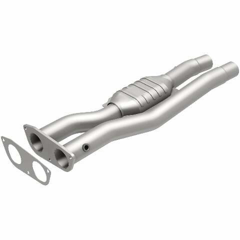 MagnaFlow direct-fit catalytic converter for 1996-1999 Chevy 7.4L stainless steel CARB compliant 4451471