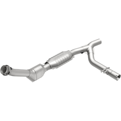 MagnaFlow direct-fit catalytic converter for 1999-2000 Ford 5.4L stainless steel CARB compliant 447116