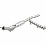 MagnaFlow direct-fit catalytic converter for 1997-1998 Ford 4.2L stainless steel CARB compliant 447132