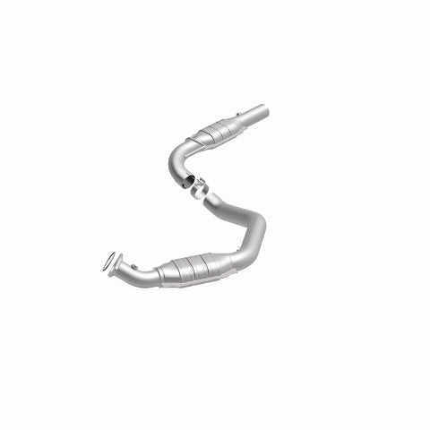 MagnaFlow direct-fit catalytic converter fits 2003-2005 Chevrolet Express 3500, Chevrolet Express 2500, and additional vehicles and 2003-2009 GM 2500/3500 driver side driver side s