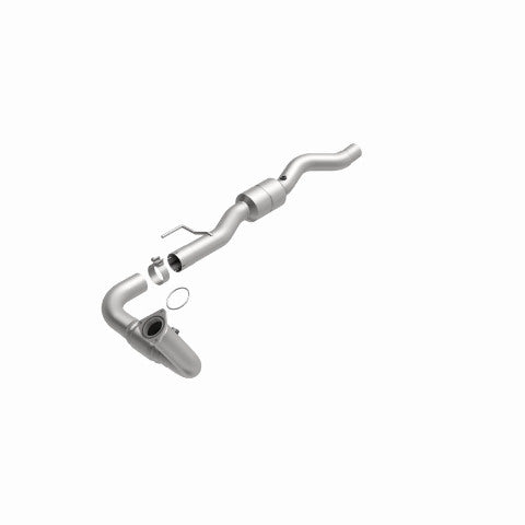 MagnaFlow direct-fit catalytic converter fits 2001-2003 Chevrolet Suburban 2500, 2002-2003 Chevrolet Avalanche 2500, and additional vehicles and 2002-2003 Avalanche driver side 8.1