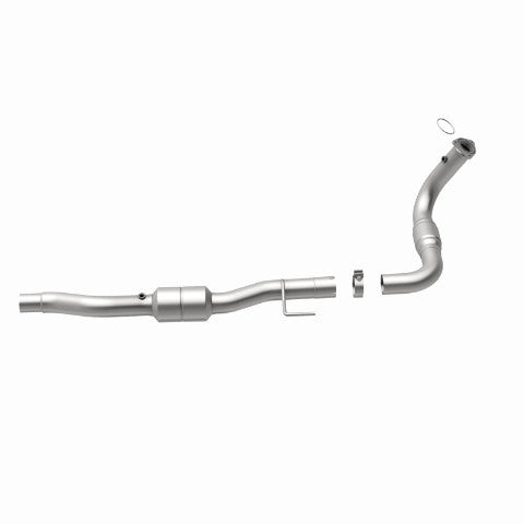 MagnaFlow direct-fit catalytic converter fits 2001-2003 Chevrolet Suburban 2500, 2002-2003 Chevrolet Avalanche 2500, and additional vehicles and 2002-2003 Avalanche driver side 8.1