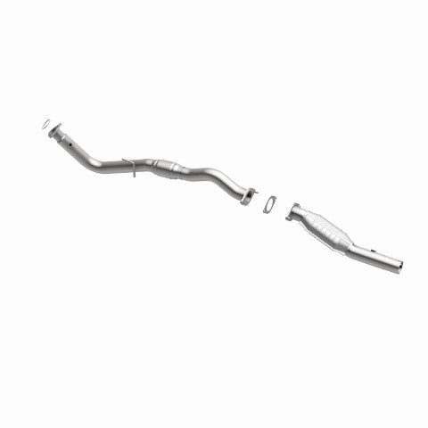 MagnaFlow direct-fit catalytic converter fits 2002-2006 GMC Sierra 2500 HD, 2001-2005 Chevrolet Silverado 1500 HD, and additional vehicles and 2001-2002 GM 2500 passenger side 6.0L