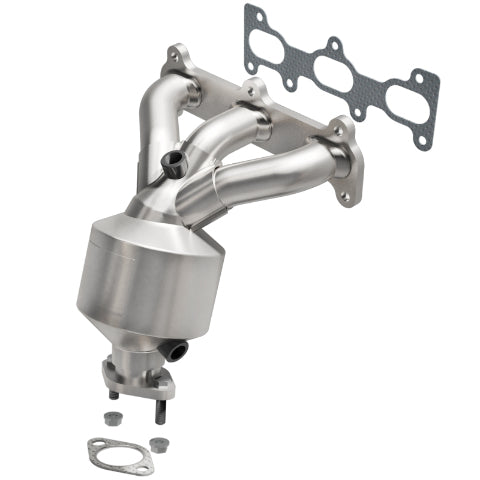 MagnaFlow direct-fit catalytic converter for Kia Optima 2.7L stainless steel CARB compliant 452036