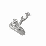 MagnaFlow direct-fit catalytic converter fits 2004-2005 Ford Taurus and Mercury Sable. Avoid potential exhaust leaks by using the included gaskets to get a proper seal and 2004-200