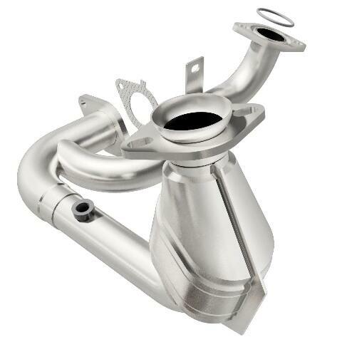 MagnaFlow direct-fit catalytic converter fits 2004-2005 Ford Taurus and Mercury Sable. Avoid potential exhaust leaks by using the included gaskets to get a proper seal and 2004-200