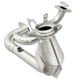 MagnaFlow direct-fit catalytic converter fits 2004-2005 Ford Taurus and Mercury Sable. Avoid potential exhaust leaks by using the included gaskets to get a proper seal and 2004-200