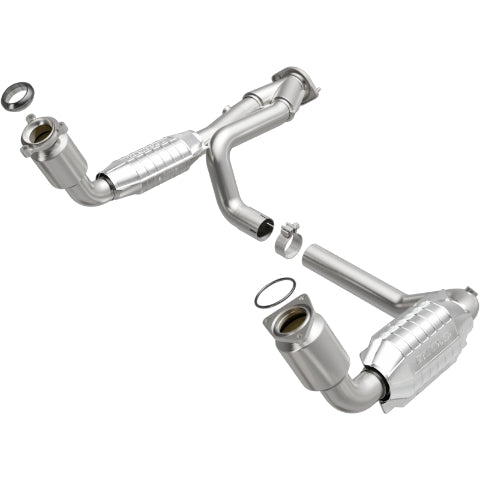 MagnaFlow direct-fit catalytic converter for 2001-2002 Chevy Silverado stainless steel CARB compliant