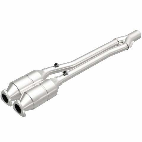 MagnaFlow direct-fit catalytic converter fits 2004-2006 Audi TT Quattro 3.2L and 2004 Volkswagen R32 3.2L stainless steel CARB compliant OBDII 49013