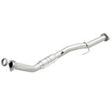 MagnaFlow direct-fit catalytic converter fits 2002-2005 Chevrolet Trailblazer EXT, GMC Envoy XL, and additional vehicles and 03 Chevy Trailblazer 4.2L stainless steel CARB complian