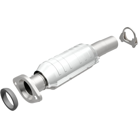 MagnaFlow direct-fit catalytic converter fits 04 Toyota Sienna 3.3L stainless steel CARB compliant OBDII 49030