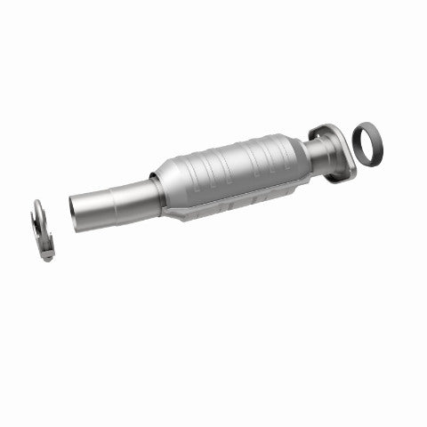 MagnaFlow direct-fit catalytic converter fits 04 Toyota Sienna 3.3L stainless steel CARB compliant OBDII 49030