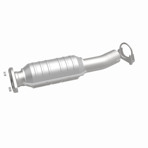 MagnaFlow direct-fit catalytic converter fits 04 Toyota Sienna 3.3L stainless steel CARB compliant OBDII 49099