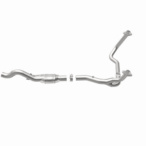 MagnaFlow direct-fit catalytic converter fits 2000-2003 Dodge Dakota 5.9L and 2000-2003 Dodge Dakota 3.9L stainless steel CARB compliant OBDII 49111