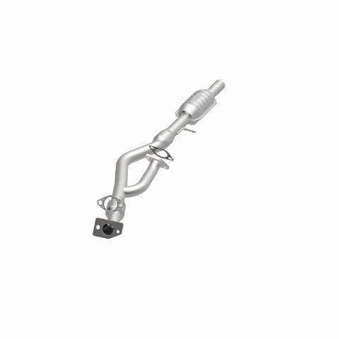 MagnaFlow direct-fit catalytic converter for 2001-2004 Hyundai Santa Fe stainless steel CARB compliant OBDII 49130