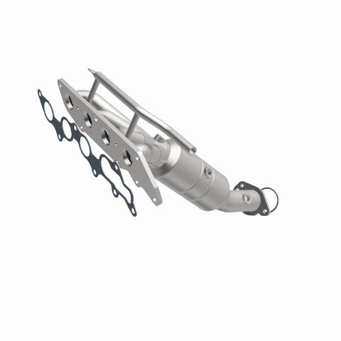 MagnaFlow direct-fit catalytic converter fits 2006-2009 Ford Fusion and Mercury Milan. Avoid potential exhaust leaks by using the included gaskets to get a proper seal. Note : Not 