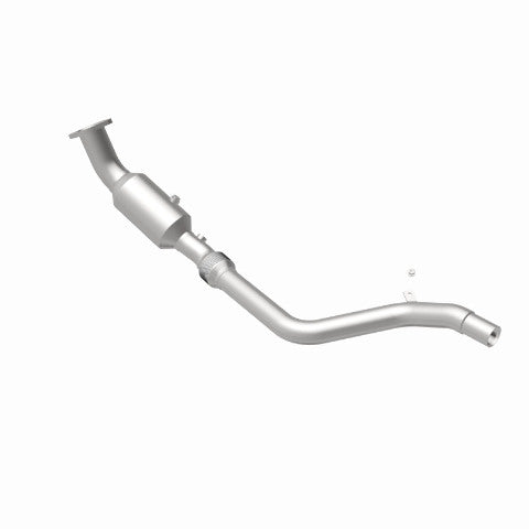 MagnaFlow direct-fit catalytic converter fits 2005-2007 Chrysler 300, 2006-2007 Dodge Charger, and additional vehicles. Hardware is included to eliminate the hassle of working with