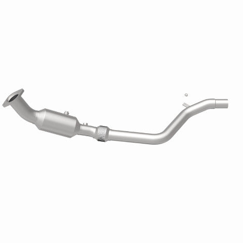 MagnaFlow direct-fit catalytic converter fits 2005-2007 Chrysler 300, 2006-2007 Dodge Charger, and additional vehicles. Hardware is included to eliminate the hassle of working with