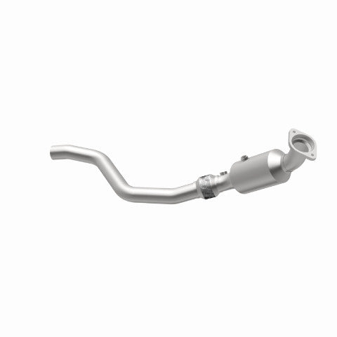 MagnaFlow direct-fit catalytic converter fits 2006-2018 Dodge Charger, 2005-2018 Chrysler 300, and additional vehicles. Hardware is included to eliminate the hassle of working with