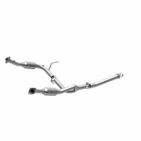 MagnaFlow direct-fit catalytic converter fits 2004-2005 Ford Explorer and Mercury Mountaineer and 05 Explorer 4.0 2/4wd 4 inch inlet/outlet stainless steel CARB compliant 49406