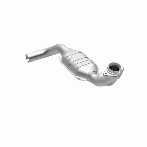 MagnaFlow direct-fit catalytic converter fits 2005-2006 Ford Expedition 5.4L and 05 Expedition driver side 5.4 driver side 5.4 inch inlet/outlet stainless steel CARB compliant OBDI