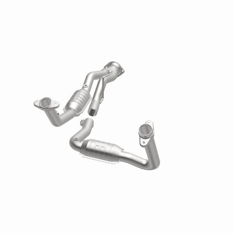 MagnaFlow direct-fit catalytic converter for 2007-2008 Jeep stainless steel CARB compliant 49444