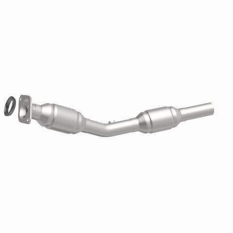 MagnaFlow direct-fit catalytic converter for 2003-2004 Toyota 1.8L stainless steel CARB compliant OBDII 49461