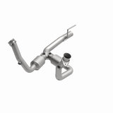 MagnaFlow direct-fit catalytic converter for 1999-2001 Jeep Cherokee 4.7 inch inlet/outlet stainless steel CARB compliant OBDII 49494