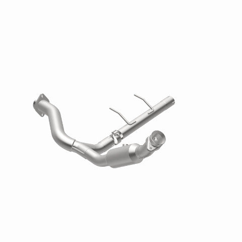MagnaFlow direct-fit catalytic converter fits 2007-2008 Ford Expedition and Lincoln Navigator. Hardware is included to eliminate the hassle of working with corroded factory parts. 