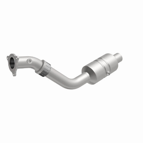 MagnaFlow direct-fit catalytic converter fits 2004-2006 Chry Pacifica 3.5 OE 3.5 inch inlet/outlet stainless steel CARB compliant OBDII 49526