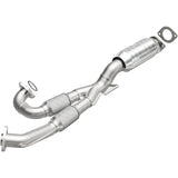 MagnaFlow direct-fit catalytic converter for 2002-2005 Nissan Altima 3.5 inch inlet/outlet stainless steel CARB compliant OBDII 49568