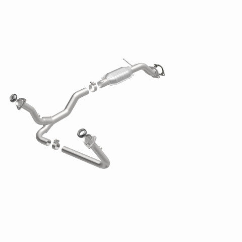 MagnaFlow direct-fit catalytic converter fits 2000-2005 Chevrolet Blazer, 2001-2004 Chevrolet GM S10, and additional vehicles and 2000-2005 GM Blazer 4WD 4.3L stainless steel CARB 
