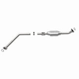 MagnaFlow direct-fit catalytic converter for 2001-2004 Toyota Sequoia 4.7L driver side stainless steel CARB compliant OBDII 49577