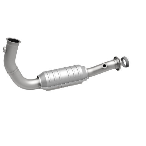 MagnaFlow direct-fit catalytic converter fits 2004 Liberty passenger side front passenger side stainless steel CARB compliant OBDII 49583