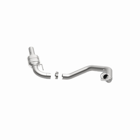 MagnaFlow direct-fit catalytic converter fits 2003-2005 Chevrolet Express 3500, Chevrolet Express 2500, and additional vehicles and 2003-2007 GM 2500/3500 driver side driver side s