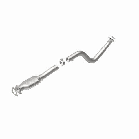 MagnaFlow direct-fit catalytic converter fits 2003-2005 Chevrolet Express 3500, Chevrolet Express 2500, and additional vehicles and 2003-2007 GM 2500/3500 passenger side passenger 