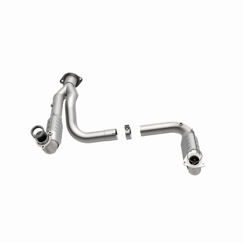MagnaFlow direct-fit catalytic converter fits 2007-2009 Hum H2 6.0/6.2 stainless steel CARB compliant 49679