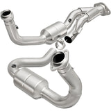 MagnaFlow direct-fit catalytic converter for 2005-2006 Jeep Cherokee 4.7 inch inlet/outlet stainless steel CARB compliant 49686