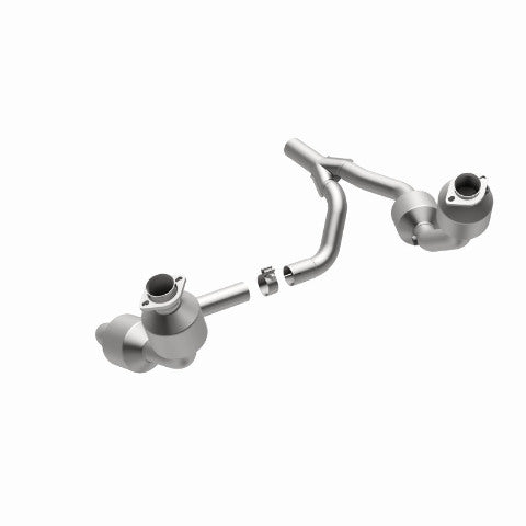 MagnaFlow direct-fit catalytic converter for 2007-2009 Jeep Wrangler 3.8 inch inlet/outlet stainless steel CARB compliant 49689