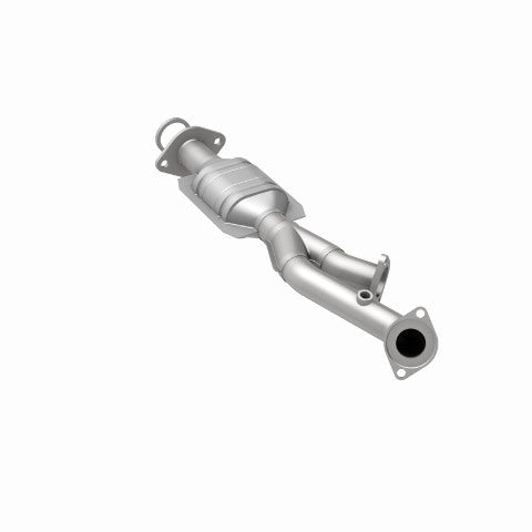 MagnaFlow direct-fit catalytic converter for 2003-2004 Toyota 4Runner 4.7 inch inlet/outlet stainless steel CARB compliant OBDII 49696