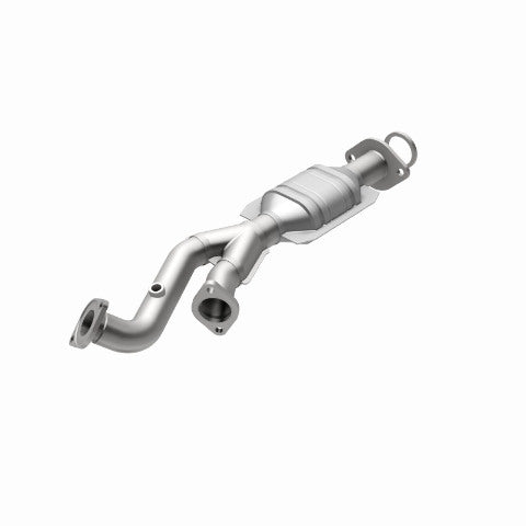 MagnaFlow direct-fit catalytic converter for 2003-2004 Toyota 4Runner 4.7 inch inlet/outlet stainless steel CARB compliant OBDII 49696