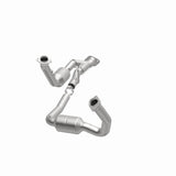 MagnaFlow direct-fit catalytic converter for 2005-2010 Jeep Grand Cherokee stainless steel CARB compliant OBDII 49709