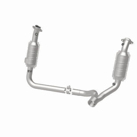 MagnaFlow direct-fit catalytic converter fits 2006 Dodge Ram 1500 stainless steel CARB compliant 49711
