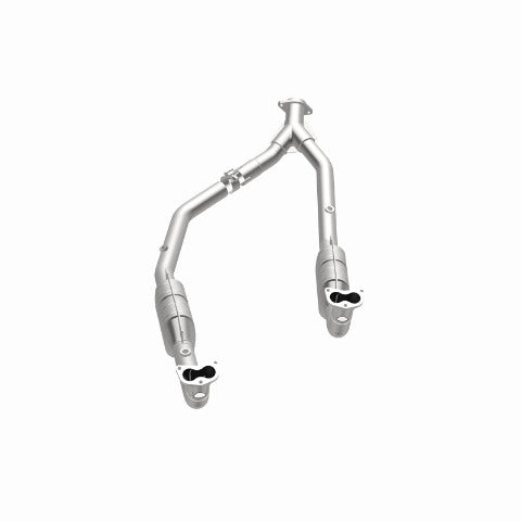 MagnaFlow direct-fit catalytic converter fits 1999-2002 Land Rover Discovery 4.0L and 2003-2004 Land Rover Discovery 4.6L stainless steel CARB compliant OBDII 49720