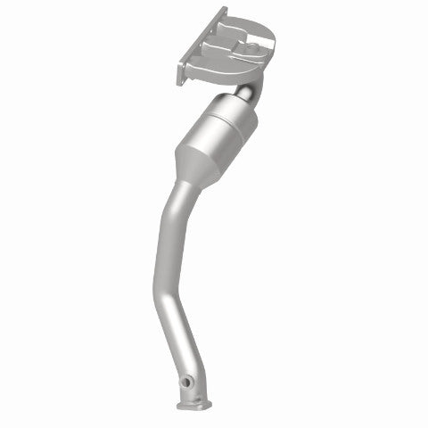MagnaFlow direct-fit catalytic converter for 2001-2003 BMW stainless steel CARB compliant OBDII 49772