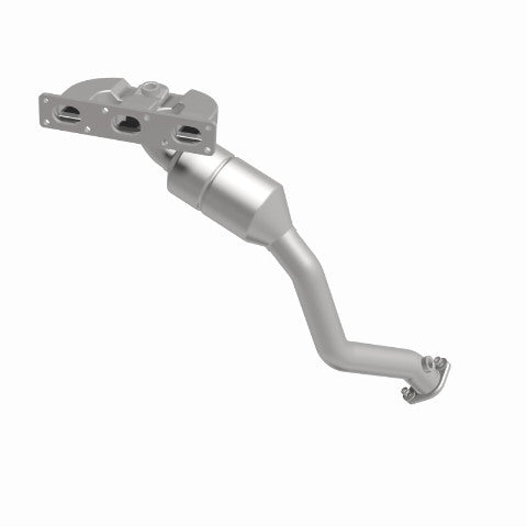 MagnaFlow direct-fit catalytic converter for 2001-2003 BMW stainless steel CARB compliant OBDII 49772