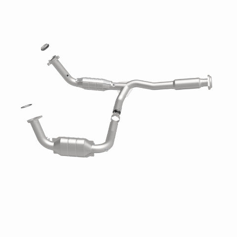 MagnaFlow direct-fit catalytic converter for 2005-2006 GMC stainless steel CARB compliant 49886